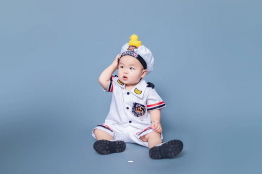 承德宝宝老摇头怎么回事